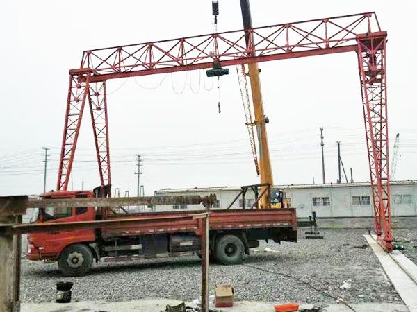 MHh型電動(dòng)葫蘆門式起重機(jī)（桁架式）